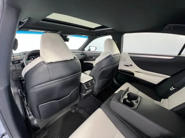 Used 2022 Silver Lexus 350 F Sport image 14
