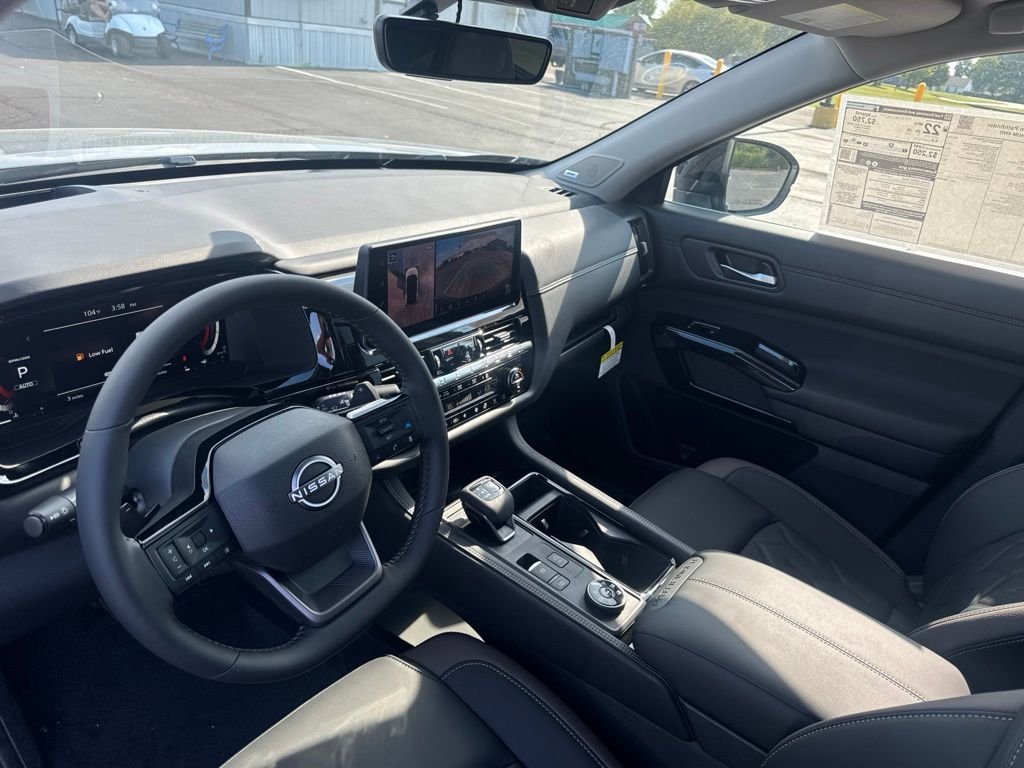 New 2026 Gray Nissan Platinum image 13