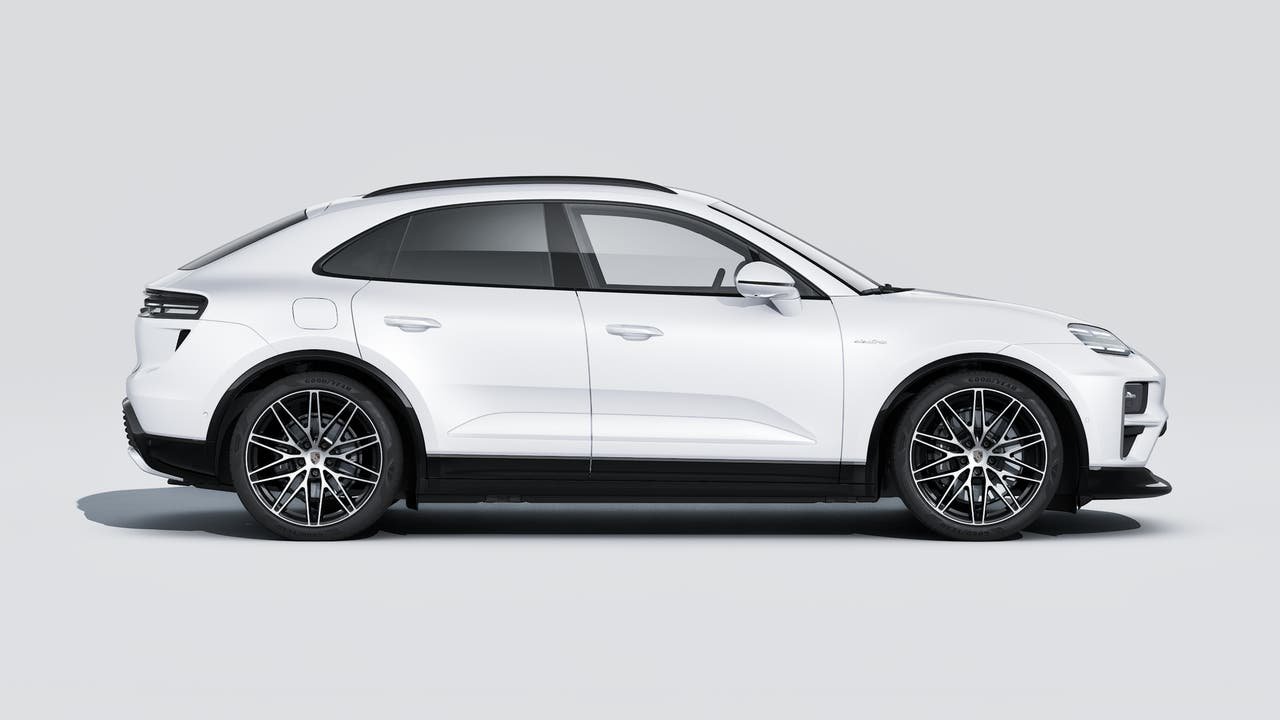 New 2026 Ice Grey Metallic Porsche Turbo image 6