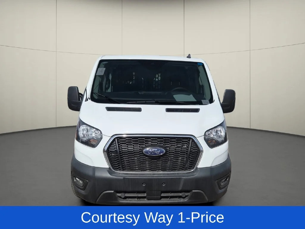 Used 2025 White Ford Base image 11