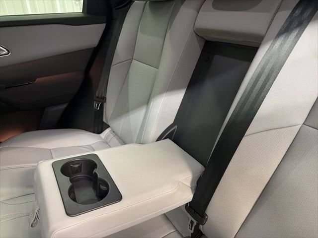 New 2026 Fuji White Land Rover S image 16