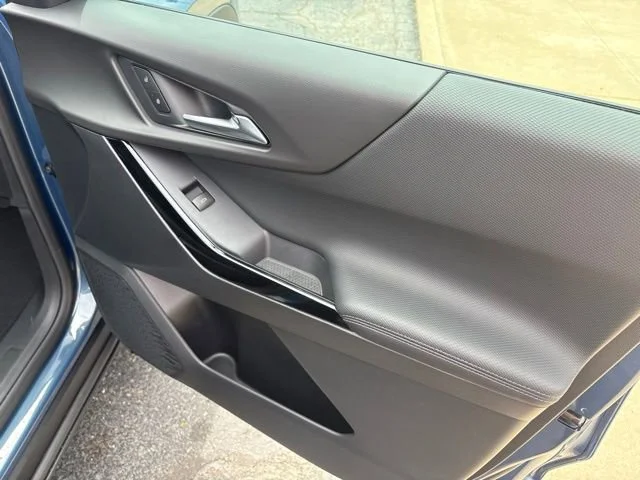 2026 Chevrolet Equinox LT - Photo 13