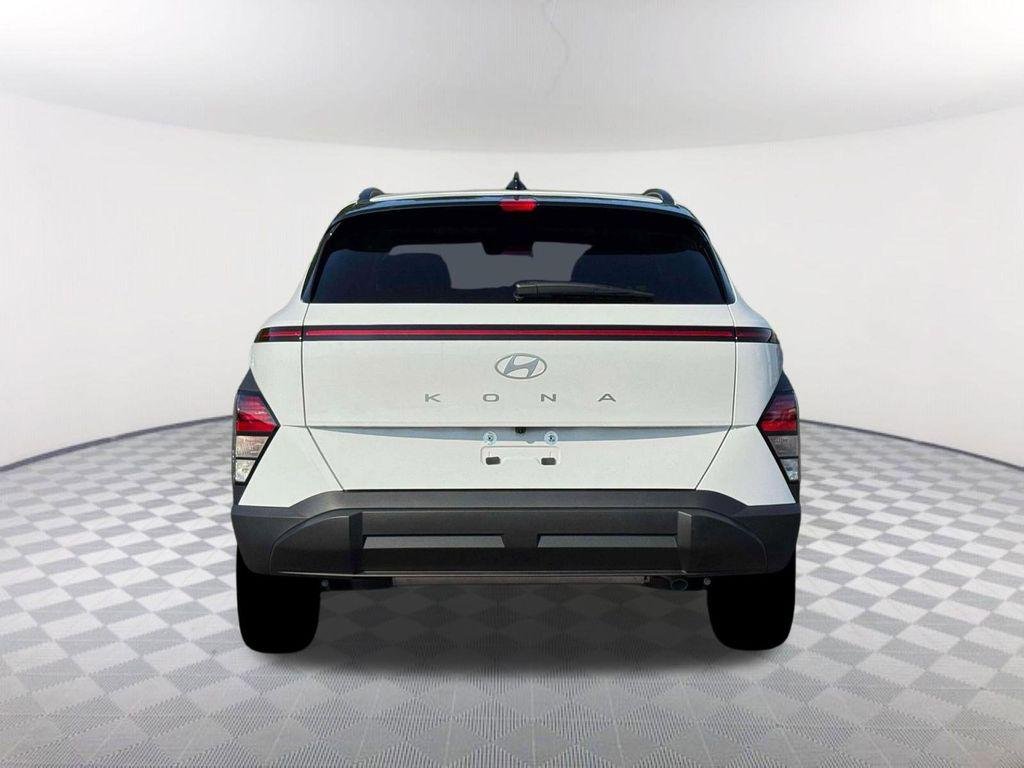 New 2026 White Hyundai SEL Sport FWD image 6