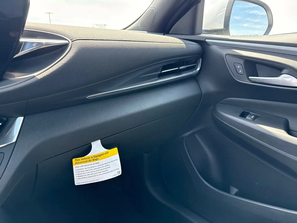 New 2026 Summit White Buick Preferred image 25