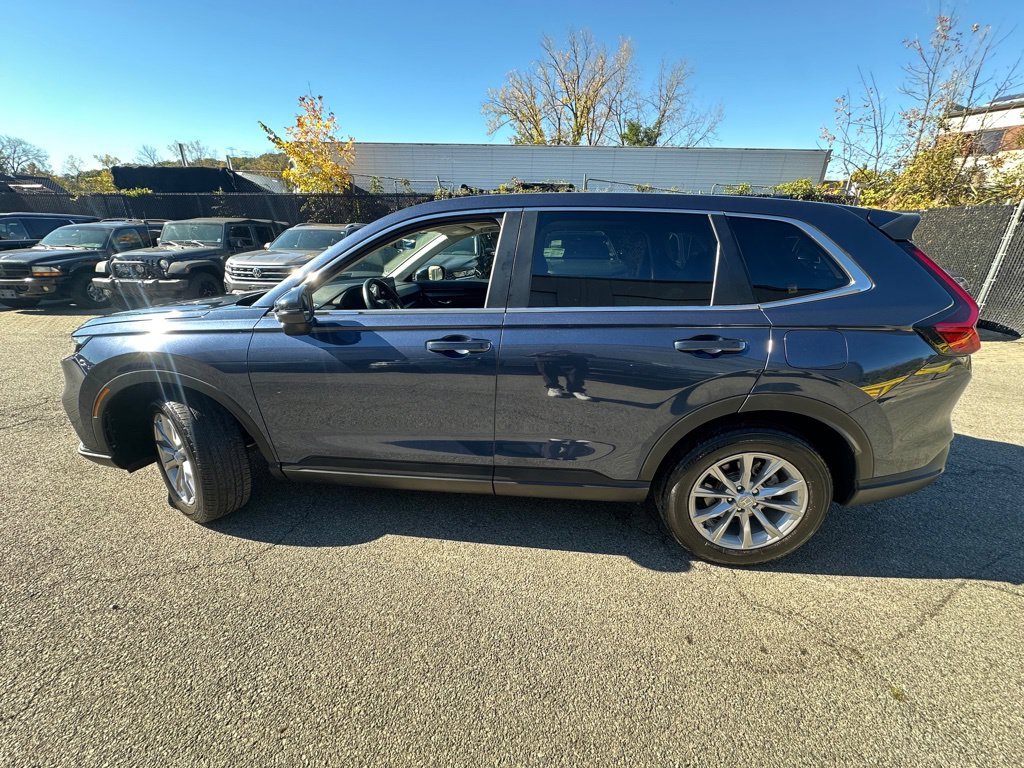 Used 2025  Honda EX-L image 3