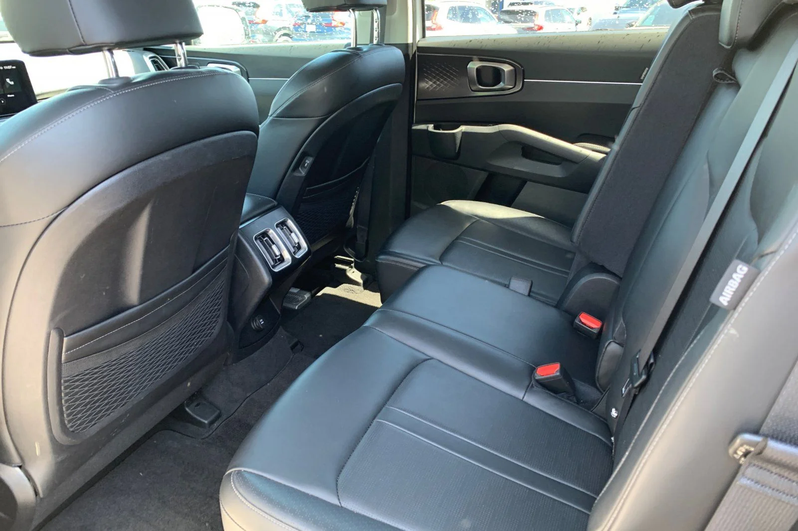 Used 2024 White Kia S image 15