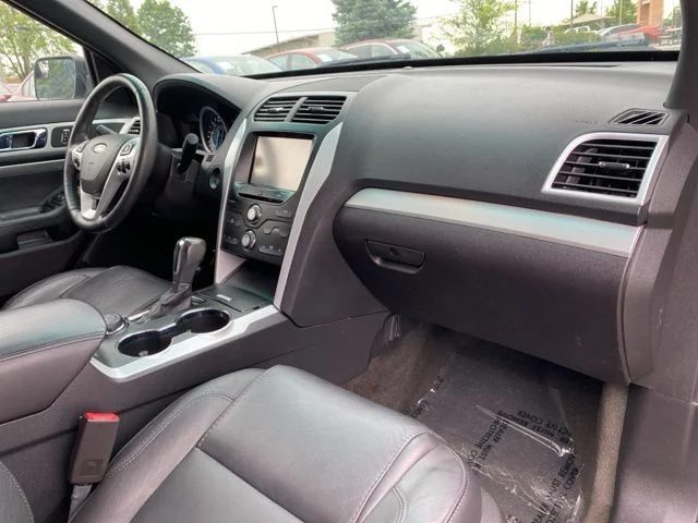 Used 2015 Black Ford XLT image 23