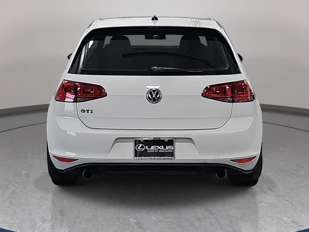 Used 2015 White Volkswagen 2.0T S image 7