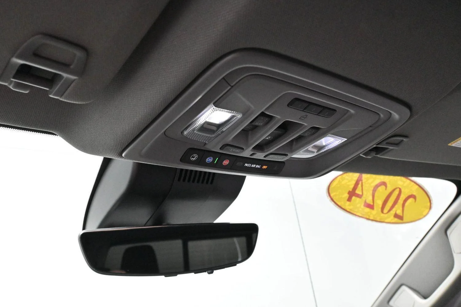 Used 2024 Sterling Metallic GMC Denali image 29