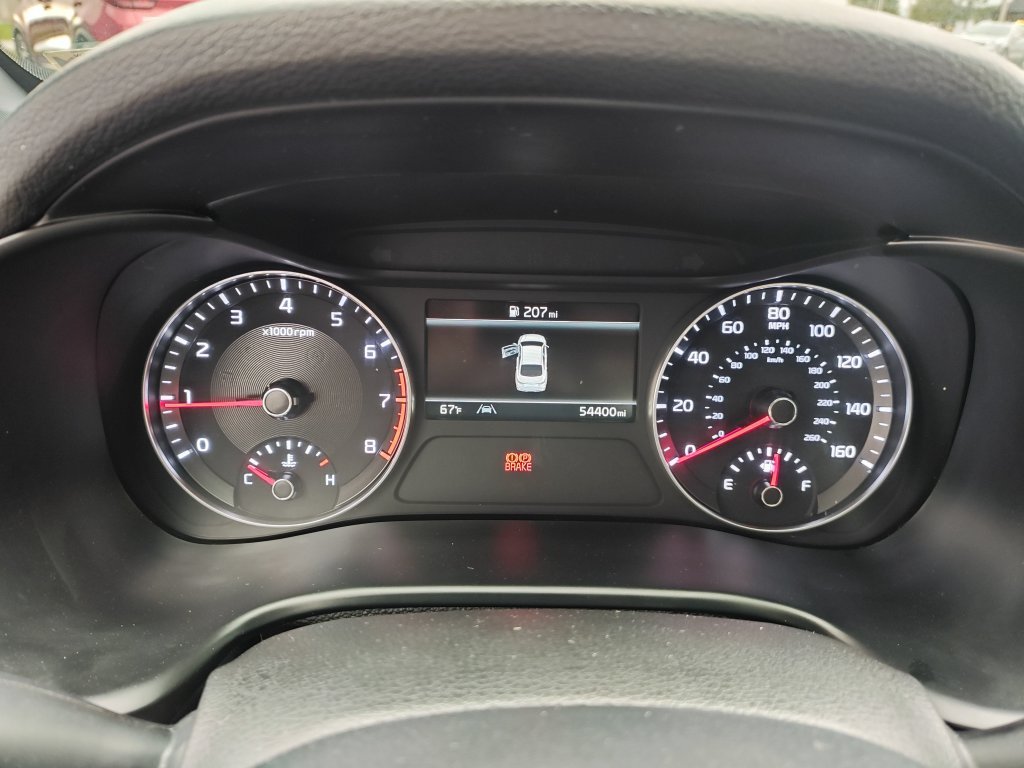 Used 2023 Black Kia GT image 17