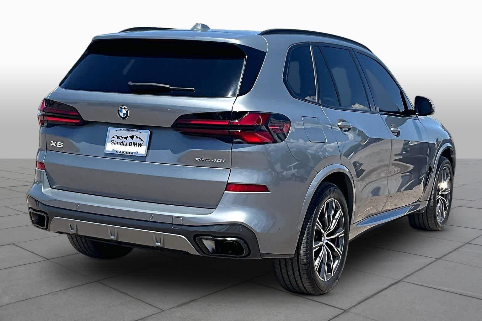Certified Used 2025 Skyscraper Grey Metallic BMW xDrive40i image 10