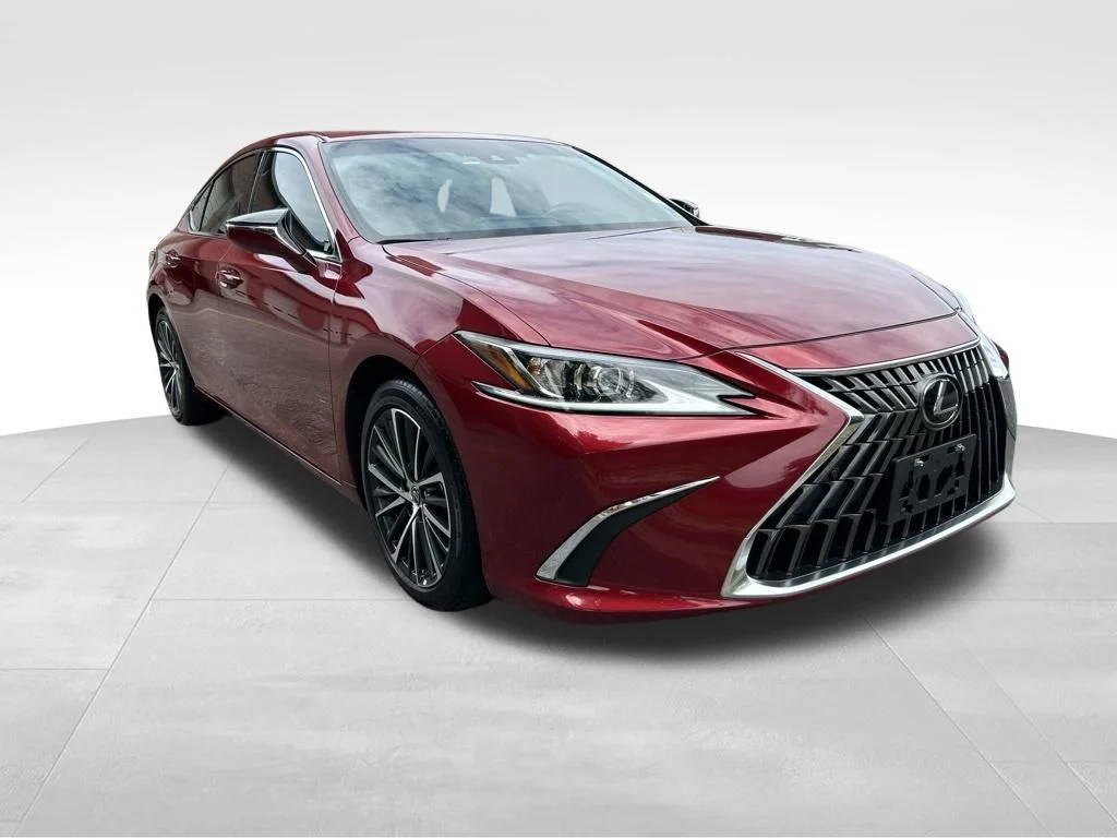 Used 2025 Red Lexus 350 image 8