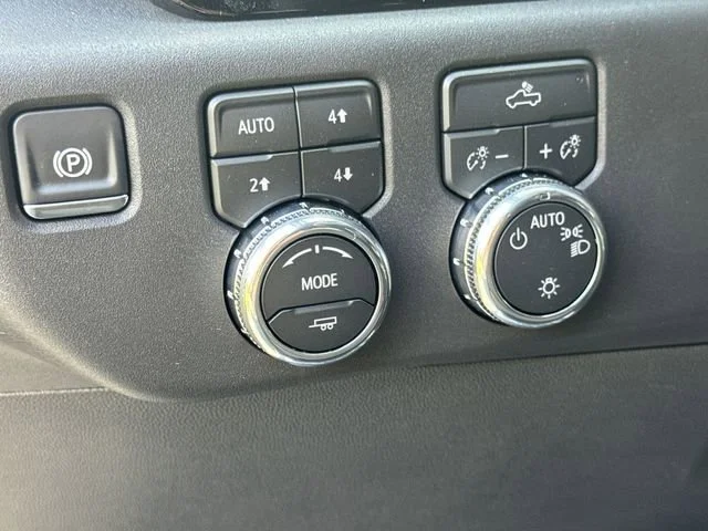 2026 GMC Sierra 1500 SLE - Photo 35