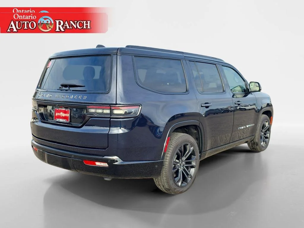 New 2024 Midnight Sky Exterior Paint Jeep Series II Obsidian image 5