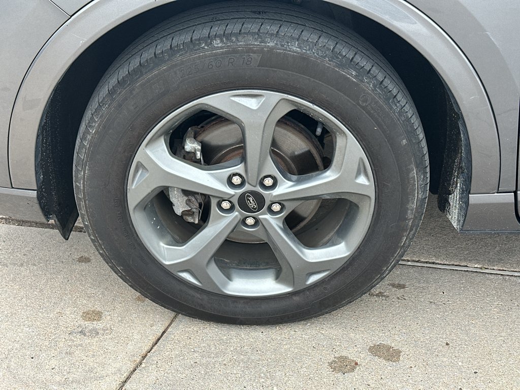 Used 2023 Carbonized Gray Metallic Ford ST Line image 7