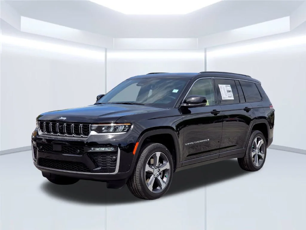 New 2026 Black Jeep Limited image 2