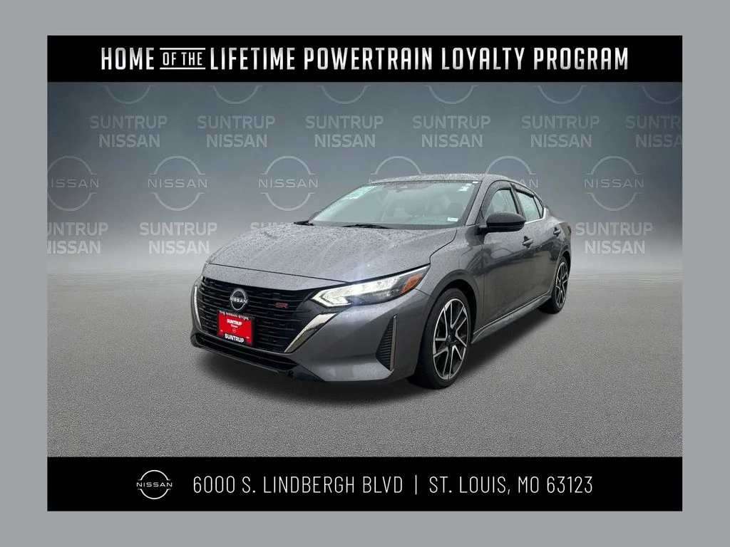 2024 Nissan Sentra SR CVT's photo