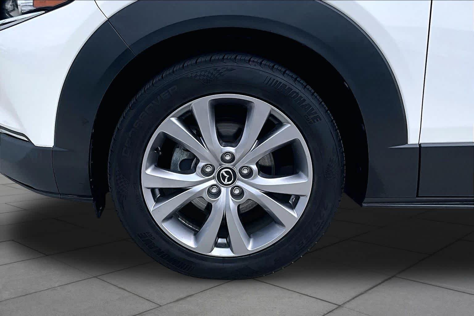 Used 2021 Snowflake White Pearl Mica Mazda Preferred image 11