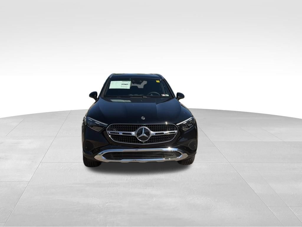New 2026 Black Mercedes-Benz GLC 300 image 8