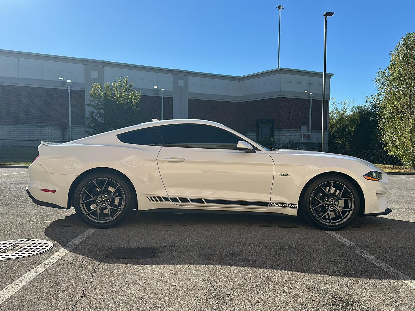 Used 2021 Oxford White Ford EcoBoost Premium image 6