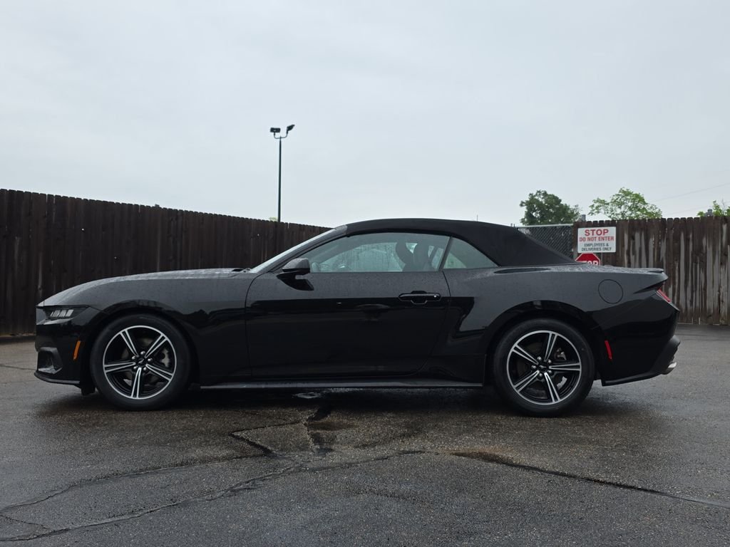 Used 2025 Black Ford EcoBoost Premium image 2