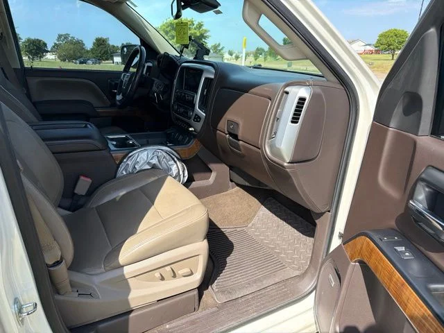 Used 2014 White GMC SLT image 3