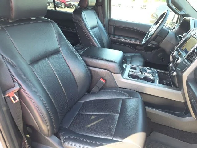 Used 2021 White Ford XLT image 14