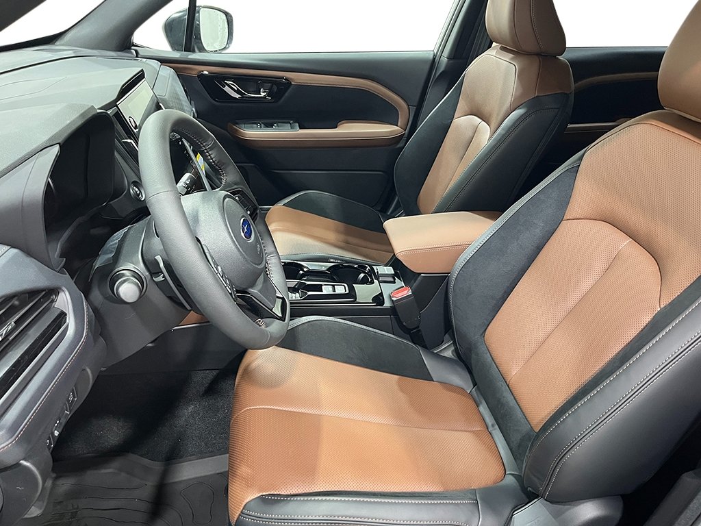 New 2026 CRYSTAL BLACK SILICA Subaru Touring image 12