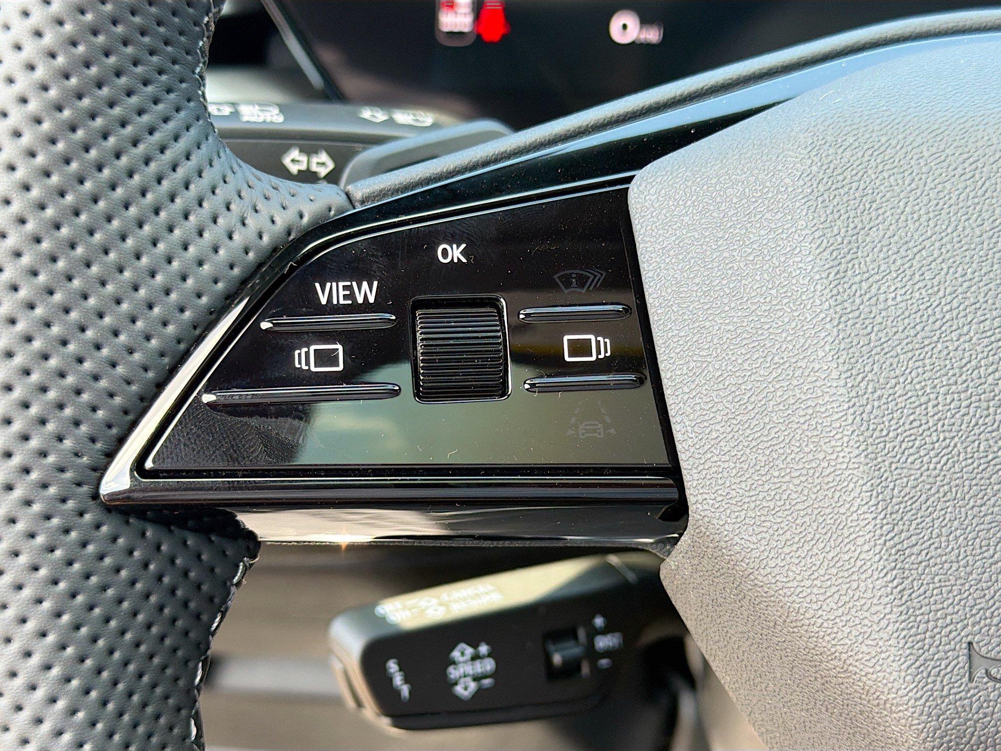 New 2026 Daytona Gray Metallic Audi Premium Plus image 34