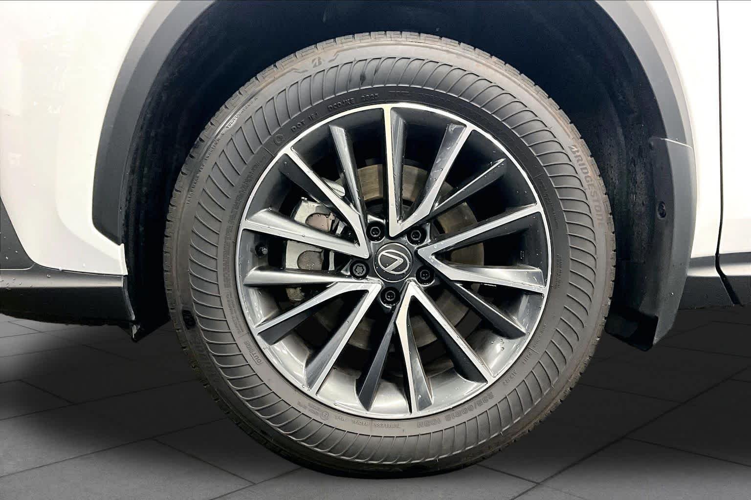 Used 2026 Ultra White Lexus Premium image 10