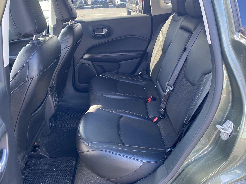 Used 2021 Olive Green Pearlcoat Jeep Latitude image 14