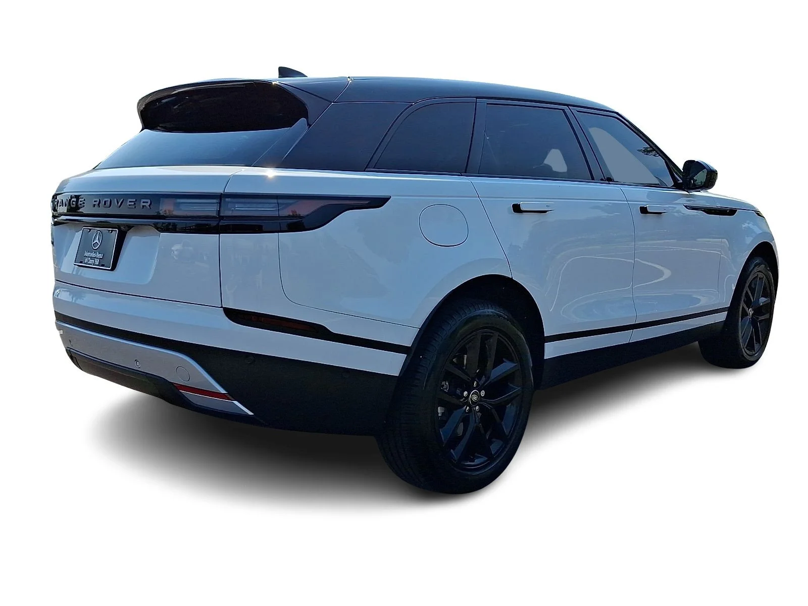 Used 2026 Fuji White   1Aa Land Rover S image 4