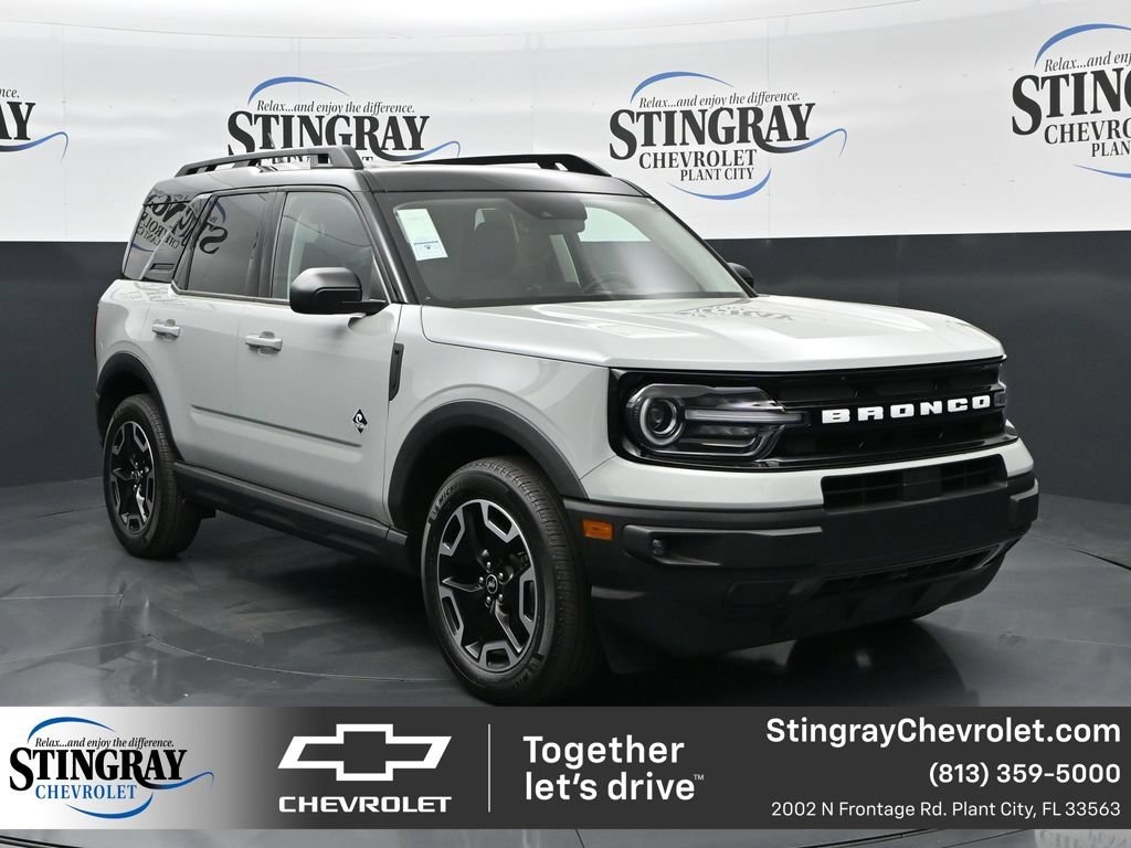 Used 2023 Gray Ford Outer Banks image 1