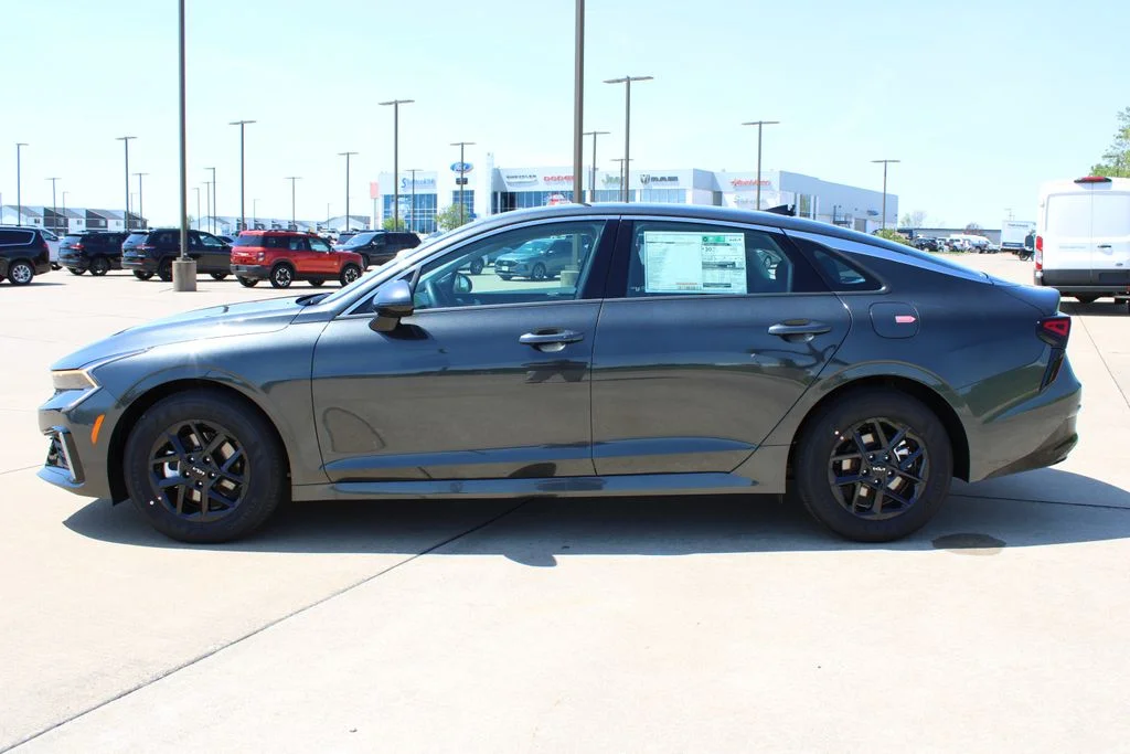 New 2026 Gray Kia LXS image 15