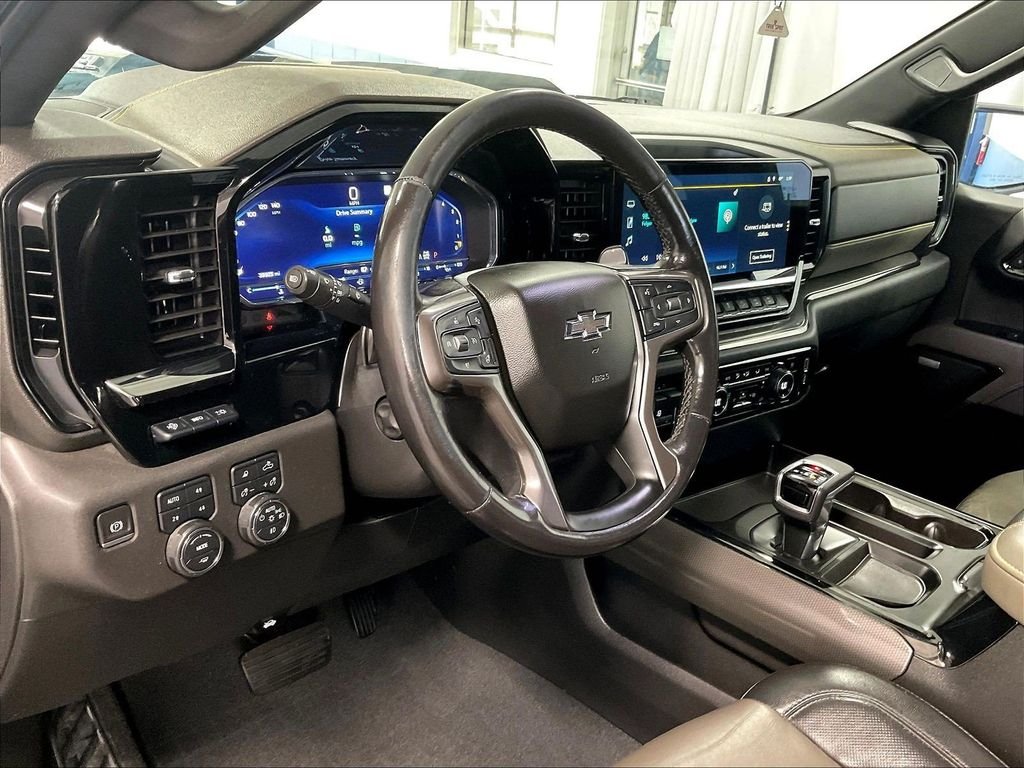 Used 2022 Black Chevrolet ZR2 image 8