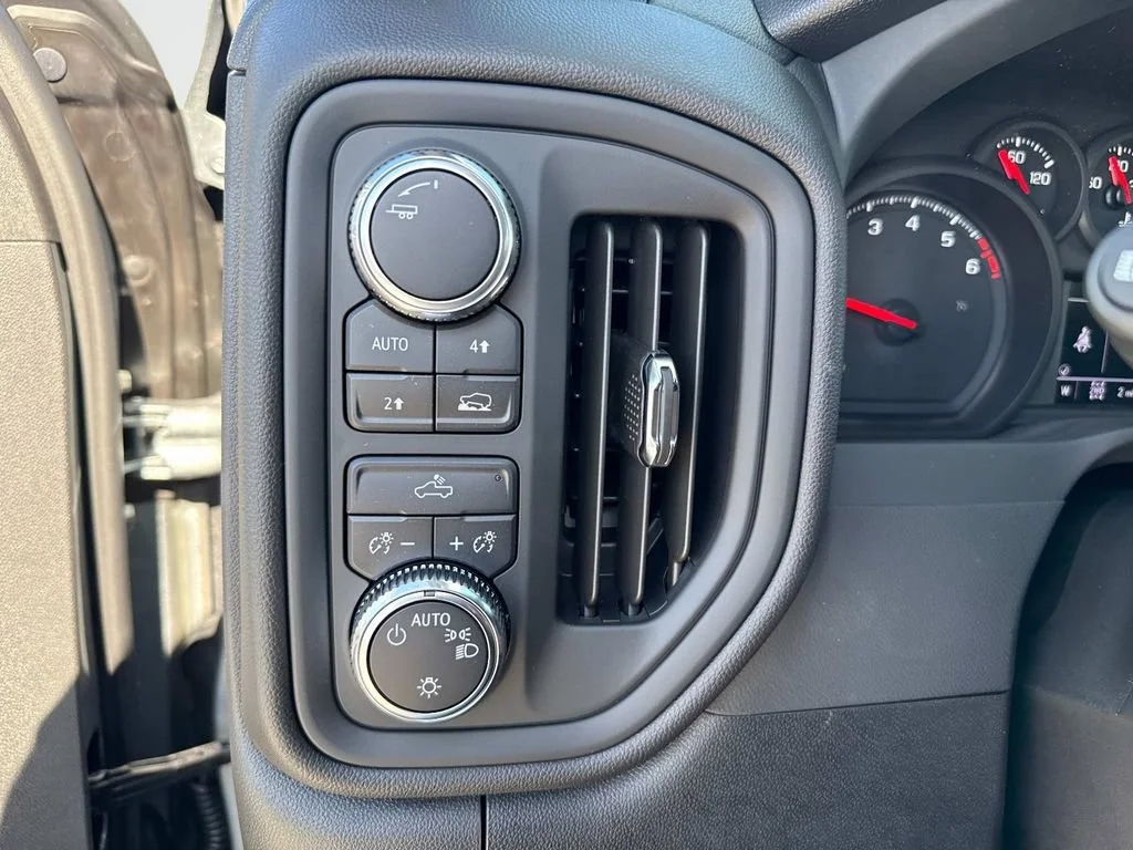 2026 GMC Sierra 1500 Pro - Photo 32