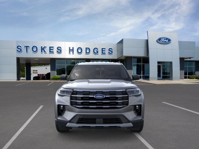 New 2026 Carbonized Gray Metallic Ford Active image 35