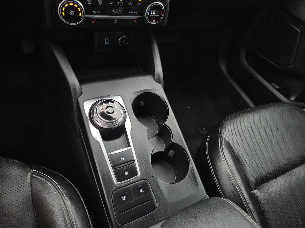 Used 2020 White Ford SEL image 13