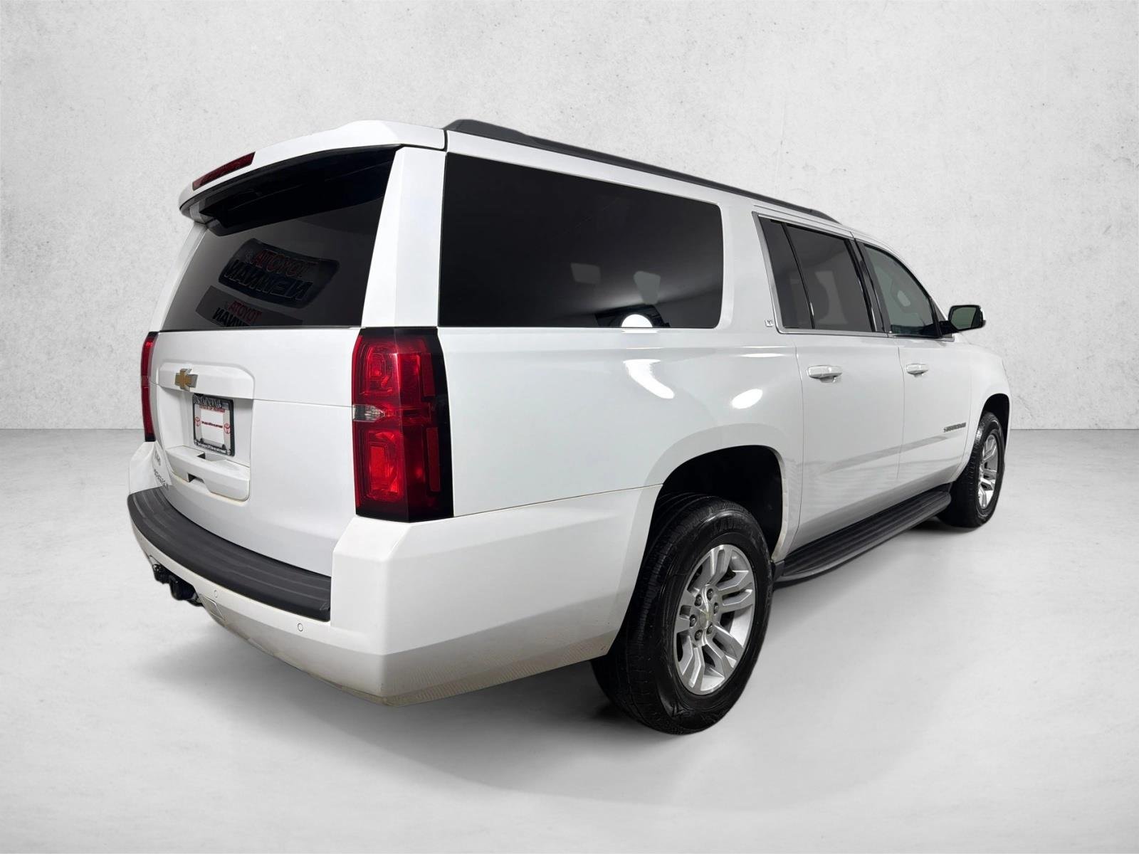 Used 2019 White Chevrolet LT image 4