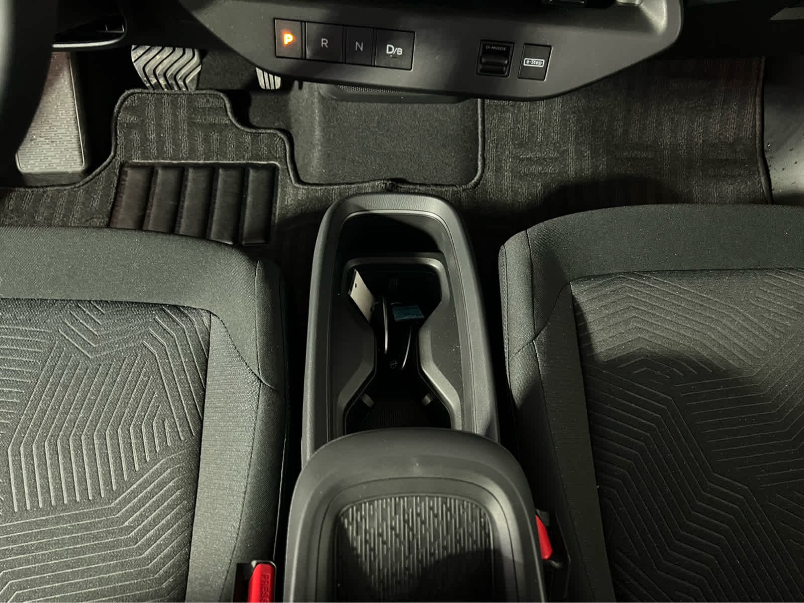 2026 Nissan LEAF S+ - Photo 9