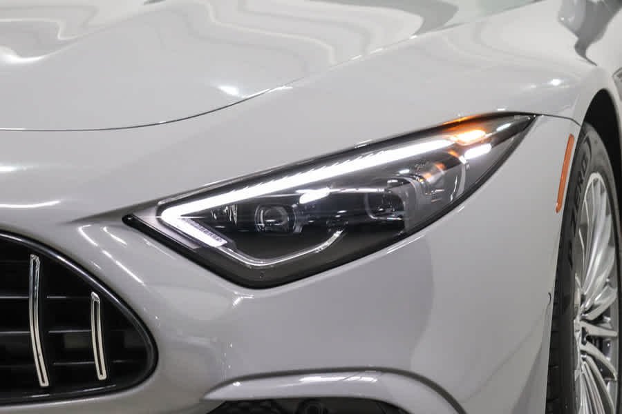 Certified Used 2023 MANUFAKTUR Alpine Grey Mercedes-Benz AMG® SL 43 image 19
