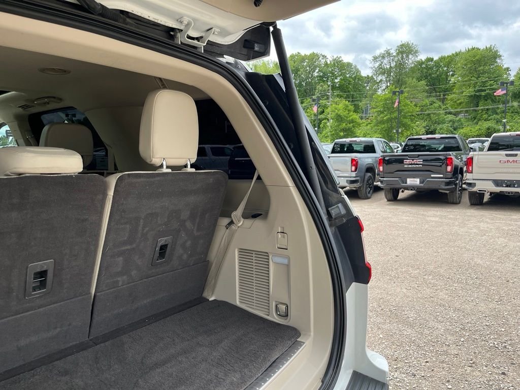 Used 2020 White Lincoln Reserve image 13