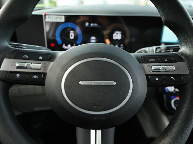 New 2026 White Pearl Hyundai SEL image 11