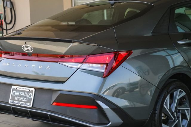 Certified Used 2025 Gray Hyundai SEL Sport image 10