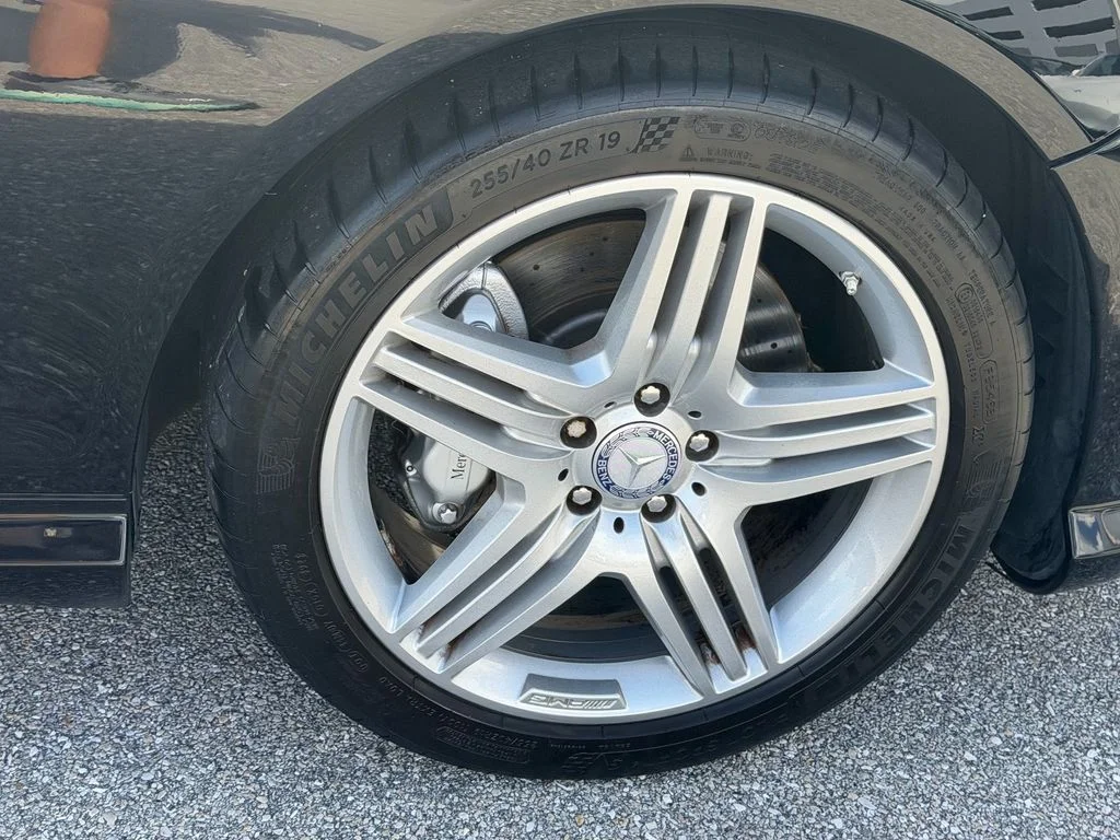 Used 2013 Black Mercedes-Benz CL 550 image 15