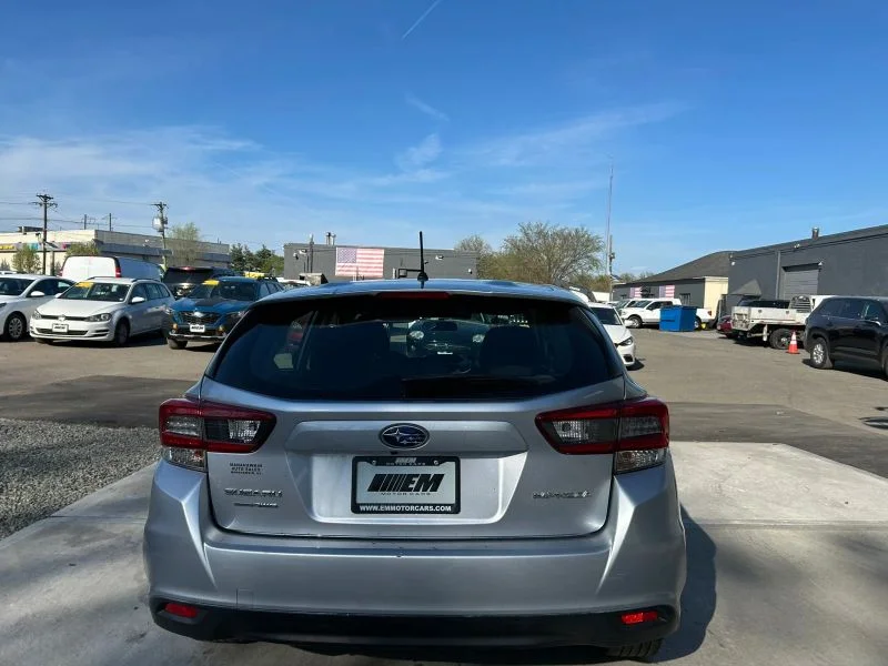2022 Subaru Impreza Base - Photo 9