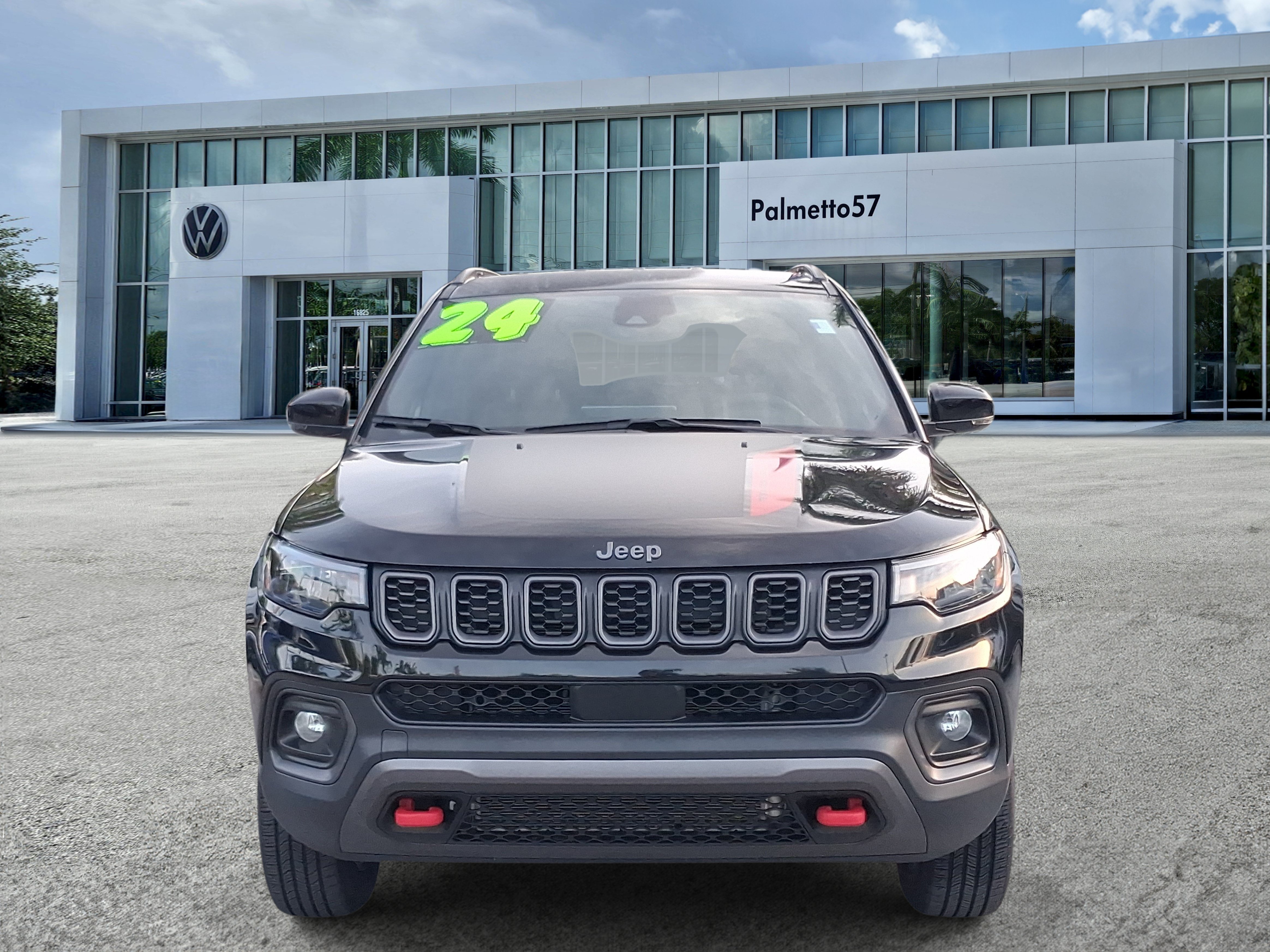 Used 2024 Black Jeep Trailhawk image 2