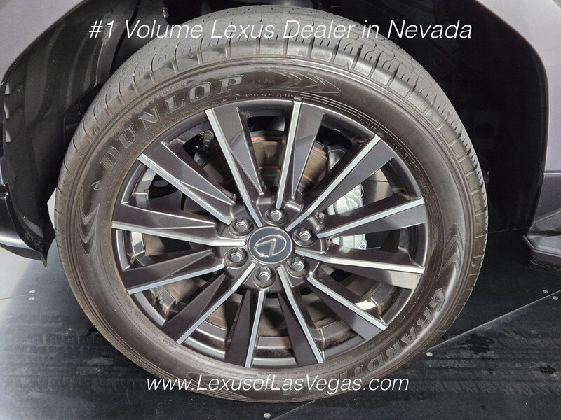 Used 2024 Nebula Gray Pearl Lexus 550 Luxury image 12