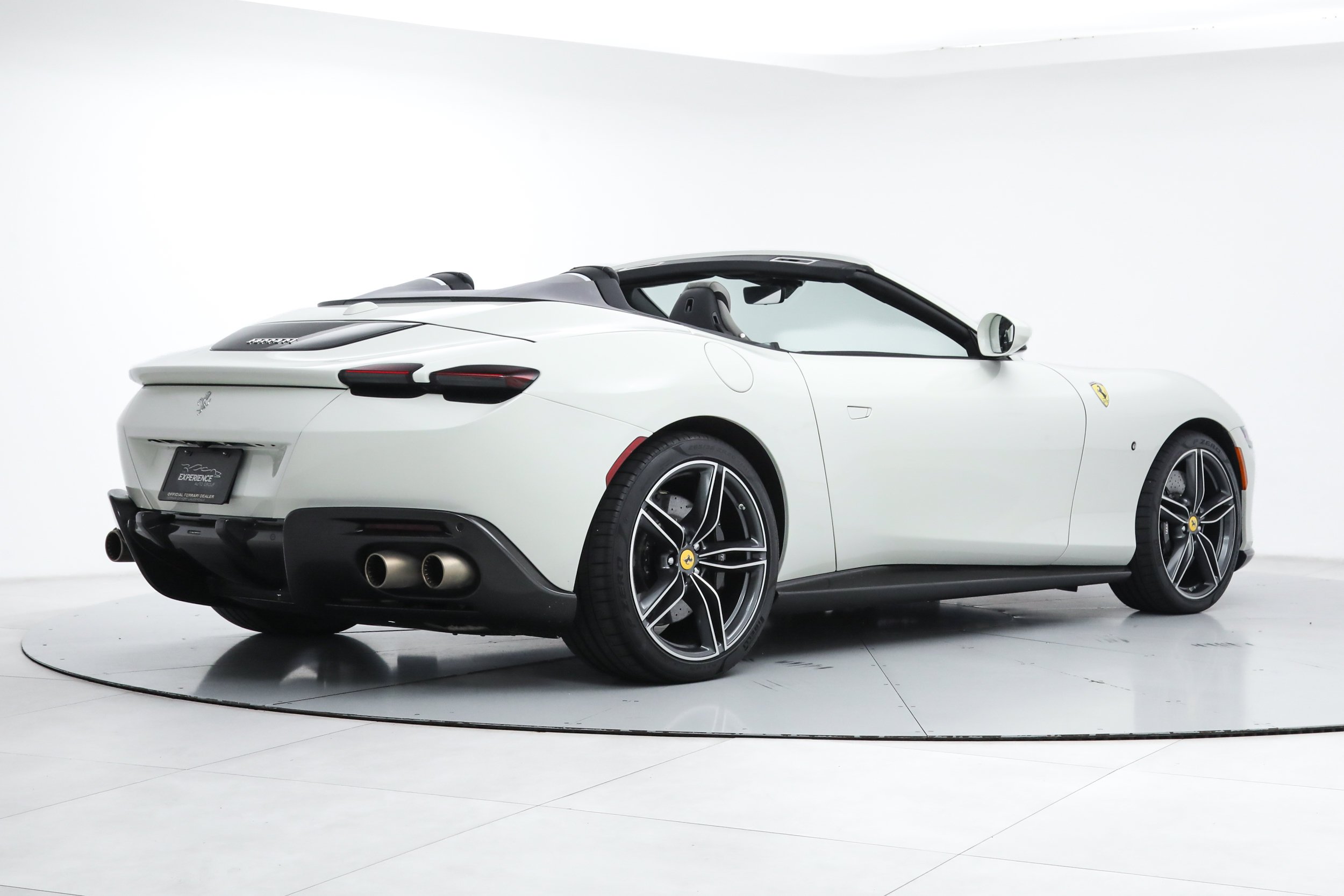 Used 2024 White Ferrari  image 3
