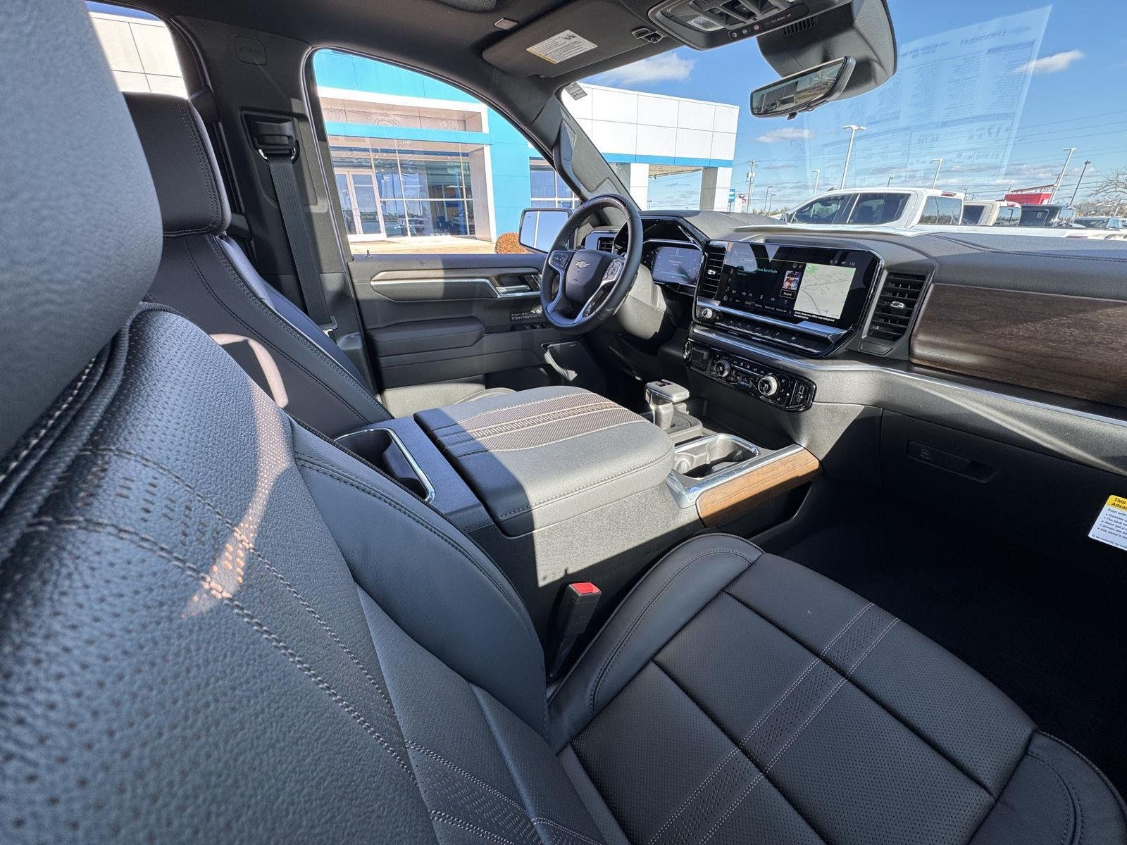 2026 Chevrolet Silverado 1500 High Country - Photo 48